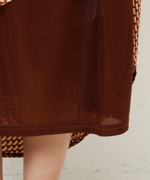 RAY CASSIN（レイカズン）の「幾何学ノースリワンピース（ワンピース/ドレス・レディース・ネイビー/グリーン/キャメル・FREE）」の13枚目の写真