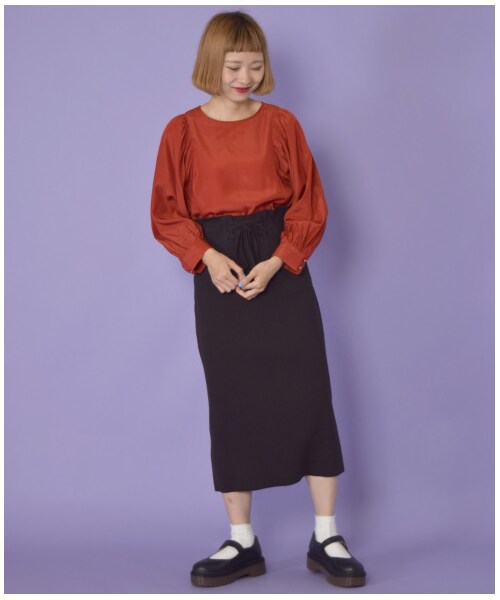 w closet(ダブルクローゼット)の「ボリューム袖クルーネックプルオーバー(トップス・レディース・エクリュ/オレンジ/パープル/ブラウン・FREE/M/L)」の20枚目の写真