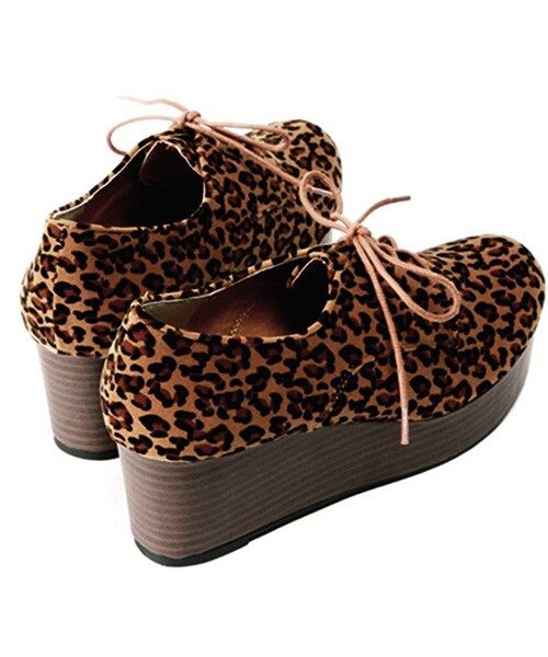 Tiffee SELECT（ティフィーセレクト）の「ヒョウ柄レースアップ厚底シューズ（スニーカー・レディース・その他・M/L）」の4枚目の写真