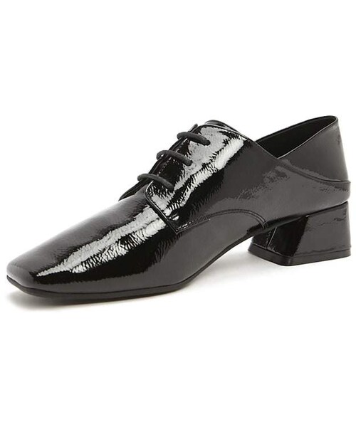 FOREVER 21(フォーエバー トゥエンティーワン)の「Forever 21 Faux Patent Leather Oxfords(シューズ・レディース・Black・10/6/7/8/9)」の4枚目の写真