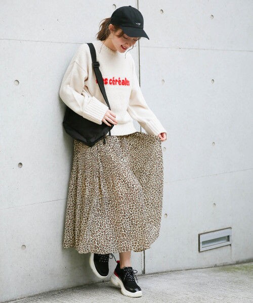 Heather（ヘザー）の「アソートガラ／ロングスカート（スカート・レオパード/ハナガラ）」の4枚目の写真