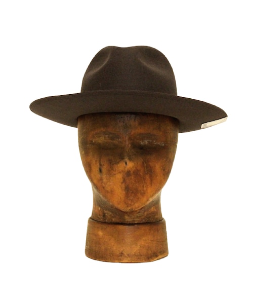 【美品】エイチダブリューアンドコー　ハット　ポイントエイチ　ベージュ THE H.W. DOG & CO. （ザエイチダブリュドックアンドコー）の