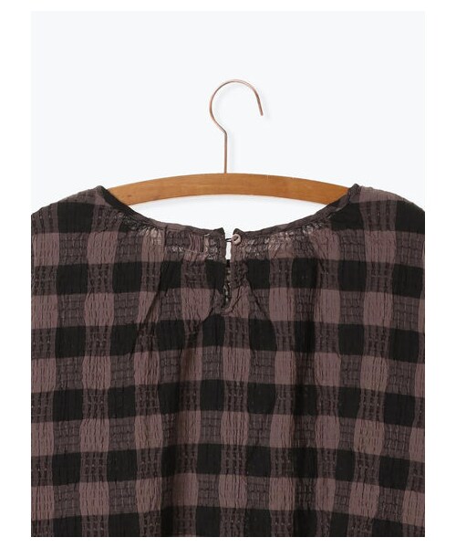 Samansa Mos2（サマンサ モスモス）の「シャーリングスモックブラウス（トップス・ブラック/レッド/カーキ・F）」の6枚目の写真