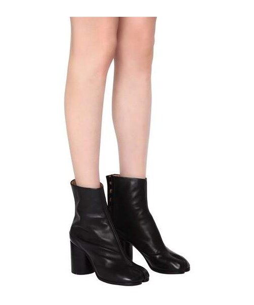 Maison Margiela（メゾンマルジェラ）の「80mm Tabi Leather Ankle Boots（ブーツ・レディース・BLACK・36/37/37.5/38/38.5/39）」の5枚目の写真