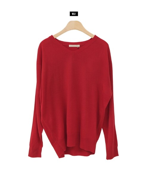 Dailyabout（デイリーアバウト）の「Vネックドロップショルダーニット（ニット/セーター・レディース・ブラック/ホワイト/ピンク/ブラウン/レッド/ブルー・FREE）」の6枚目の写真