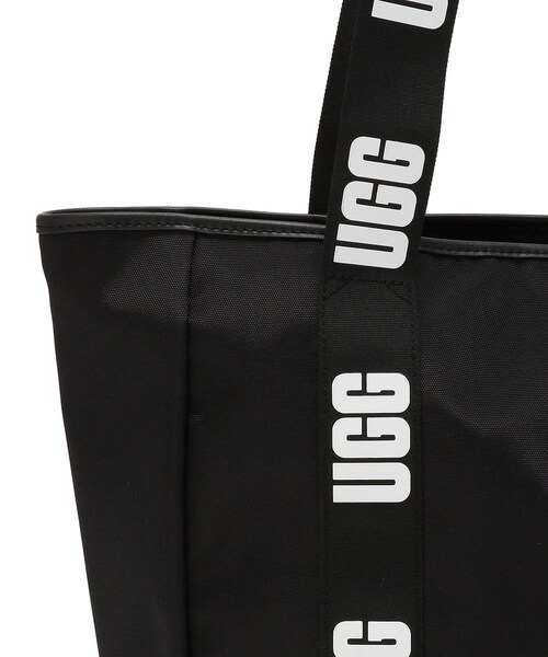UGG Australia（アグオーストラリア）の「UGG（アグ）ALINA E/W TOTE