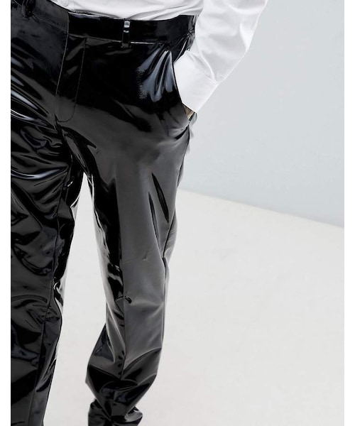 asos（エイソス）の「ASOS DESIGN skinny suit pants in black pvc（その他パンツ・メンズ・Black・W32 L34/W34 L32/W34 L34/W34 L30/W32 L32/W32 L30/W30 L32/W28 L30/W36 L32/W30 L30）」の3枚目の写真