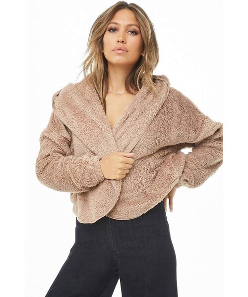 FOREVER 21(フォーエバー トゥエンティーワン)の「Forever 21 Faux Fur Jacket(ジャケット/アウター・レディース・Beige/White/Red・Large/Small/Medium)」の10枚目の写真