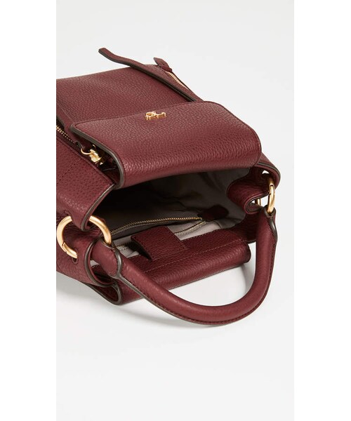 Tory Burch（トリーバーチ）の「Tory Burch HalfMoon Crossbody Bag（ショルダーバッグ）」 WEAR