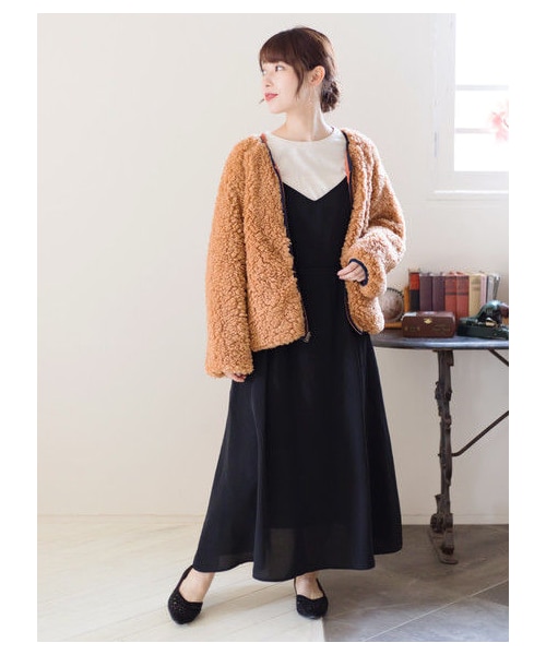 Green Parks(グリーンパークス)の「リバーシブルボアブルゾン(ジャケット/アウター・アイボリー/ブラック/ピンク/キャメル・F)」の2枚目の写真