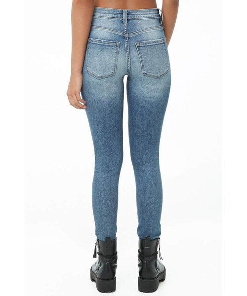 FOREVER 21（フォーエバー トゥエンティーワン）の「Forever 21 Distressed Straight-Leg Jeans（デニムパンツ・レディース・Blue・24/25/26/27/28/29/30/31）」の3枚目の写真