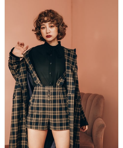 Marjorie（マージョリー）の「依舊浪漫，荷葉立領綁帶宮廷袖打褶襯衫（トップス・レディース・黑/白・F）」の14枚目の写真