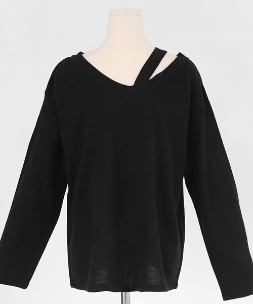 DHOLIC（ディーホリック）の「ワンストラップVネック二ット（ニット/セーター・レディース・ベージュ/ブラウン/レッド/ブラック・FREE）」の2枚目の写真