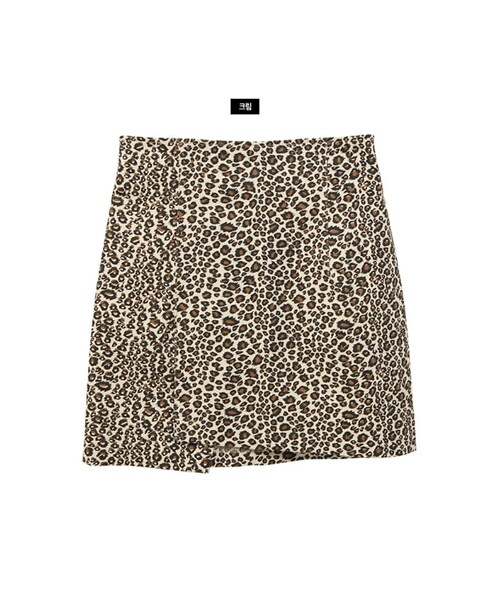 Dailyabout（デイリーアバウト）の「アンバランスヘムレオパードスカート（スカート・レディース・ベージュ/その他・S/M）」の2枚目の写真
