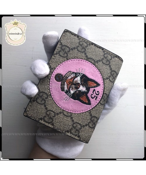 GUCCI（グッチ）の「【GUCCI ギフトOK】猫・犬モチーフ折りたたみ財布（財布・その他）」の4枚目の写真