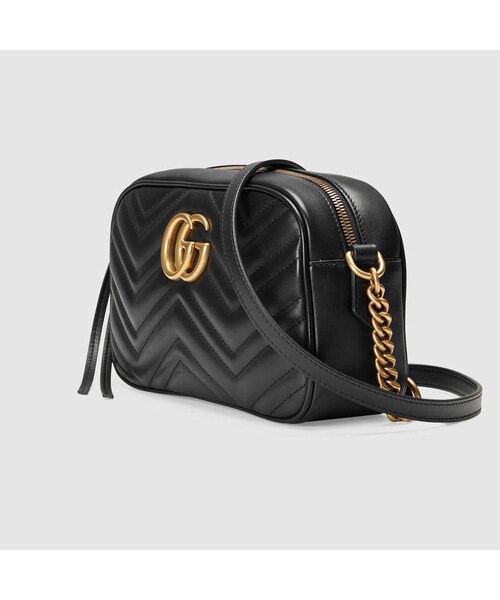GUCCI(グッチ)の「GUCCI 〔GGマーモント〕キルティング スモール ショルダーバッグ(バックパック/リュック・その他)」の3枚目の写真