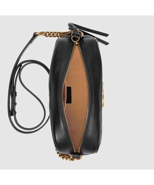 GUCCI(グッチ)の「GUCCI 〔GGマーモント〕キルティング スモール ショルダーバッグ(バックパック/リュック・その他)」の8枚目の写真