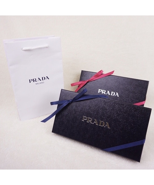 KOTO★新品未使用★プラダ★バイカラー★ユニセックス★長財布★ラウンド PRADA（プラダ）の「国内即発☆PRADA☆バイカラーラウンドZIP長財布