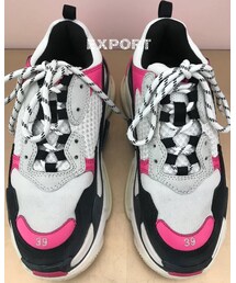 【BALENCIAGA】トリプル S トレーナー ネオンピンク ホワイト BALENCIAGA】トリプル S トレーナー ネオンピンク ホワイト