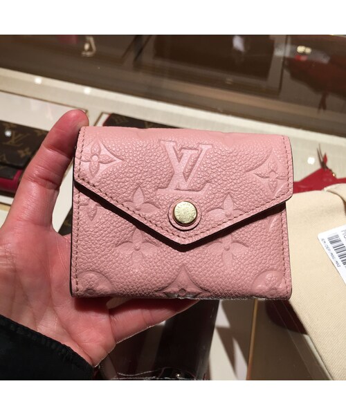 LOUIS VUITTON（ルイヴィトン）の「【直営店】ポルトフォイユ・ゾエア 