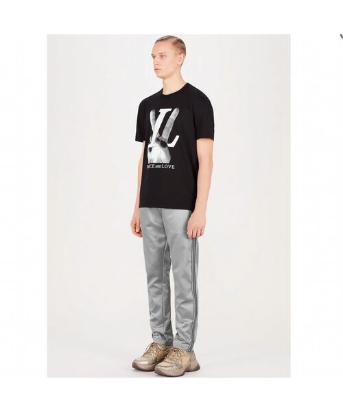 LOUIS VUITTON（ルイヴィトン）の「18FW LV☆ハンド LV ラージ