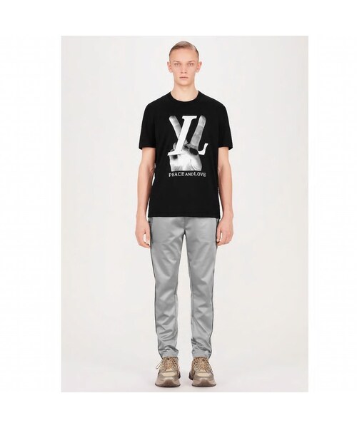 LOUIS VUITTON（ルイヴィトン）の「18FW LV☆ハンド LV ラージ