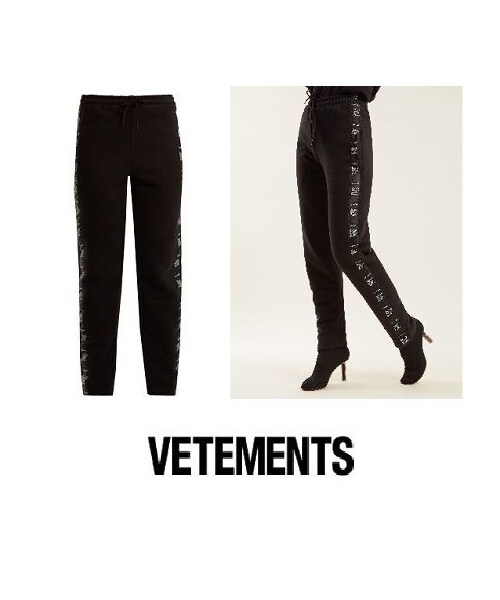 NIKE(ナイキ)の「【VETEMENTS】ヴェトモン サイドテープ トラックパンツ(スニーカー・その他)」の1枚目の写真