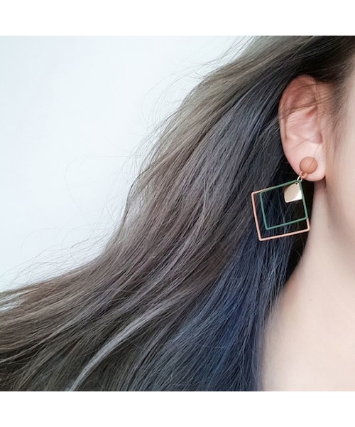 copine（コピン）の「再入荷！カラースクエアフレームデザインピアス(4type)【クリックポスト対象商品】（ピアス（両耳用）・レディース・その他）」の9枚目の写真