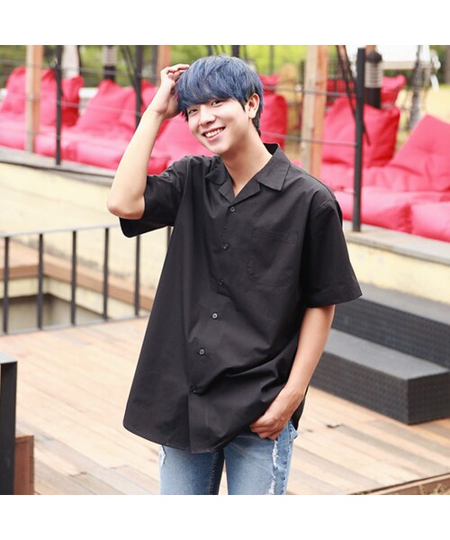 FitUs(フィットアース)の「ルーズ半袖シャツ(シャツ/ブラウス・レディース・ベージュ/ブラック・サイズS(XS-S)/サイズFREE(M-L))」の3枚目の写真