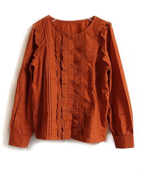 Tiffee SELECT（ティフィーセレクト）の「ピンタックティアードレースフリルノーカラーブラウス（シャツ/ブラウス・レディース・オレンジ・F）」の2枚目の写真