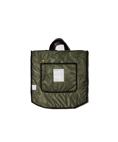 BLANKOF(BLANKOF)の「PWC M2 21IN APRON BAG (トートバッグ・メンズ・アッシュグレー・ONESIZE)」の5枚目の写真