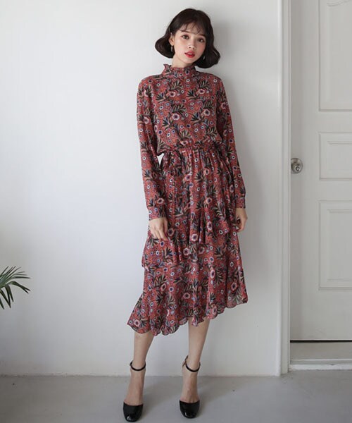 DHOLIC（ディーホリック）の「ストラップSETアンバランス花柄ワンピース（ワンピース・レディース・ブラック/ホワイト/レッド・FREE）」の3枚目の写真