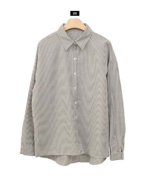 Dailyabout（デイリーアバウト）の「アンバランスヘムストライプシャツ（シャツ/ブラウス・レディース・ブルー/ブラック・FREE）」の2枚目の写真