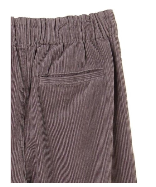 earth music&ecology（アースミュージックアンドエコロジー）の「COTTON USAコーデュロイパンツ(ワイド)（パンツ・グレー/チャコールグレー/ブラック/ベージュ/テラコッタ/ネイビー・S/M/L）」の8枚目の写真