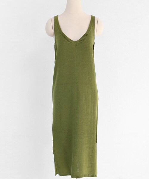 DHOLIC（ディーホリック）の「Vネックスリーブレスニットワンピース（ワンピース・レディース・ベージュ/ブラウン/ブラック/グリーン・FREE）」の4枚目の写真