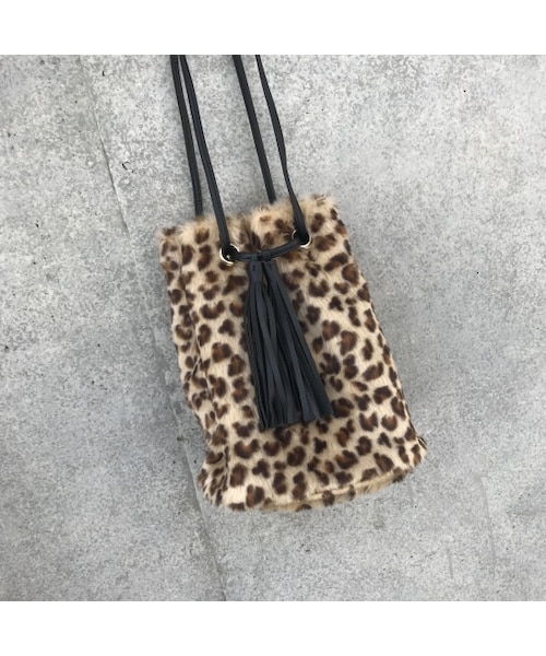 copine（コピン）の「再々入荷！巾着ファー2WAYバッグ(4color)【クリックポスト対象商品】（ショルダーバッグ・レディース・その他）」の5枚目の写真