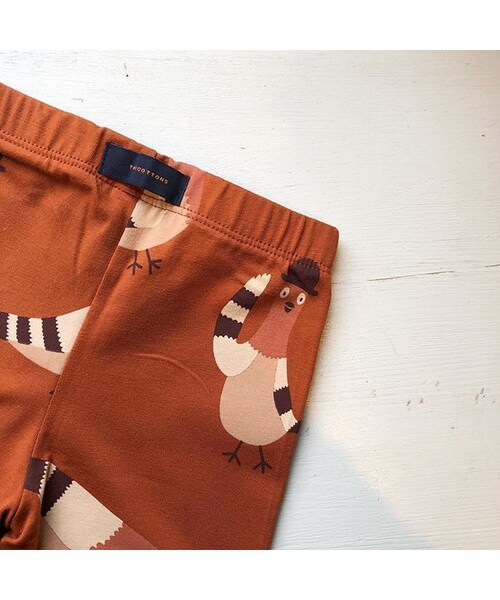 cache cache（カシュ カシュ）の「tinycottons pigeons　 pant（レギンス/スパッツ・キッズ・その他）」の2枚目の写真