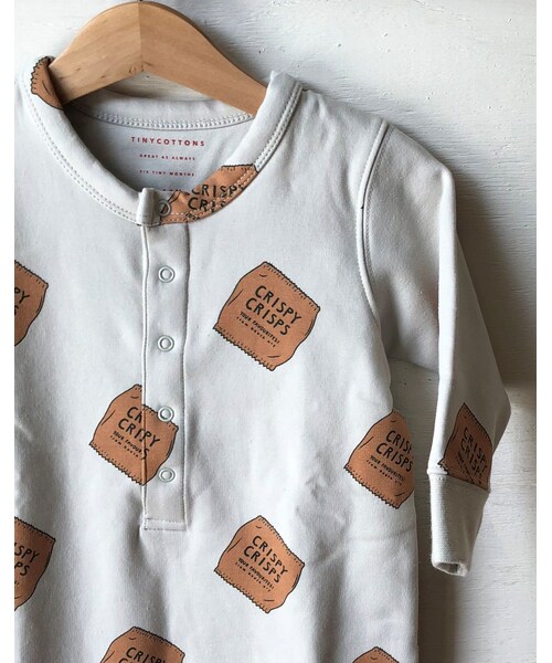 cache cache（カシュ カシュ）の「tinycottons  crisp fleece one-piece（ロンパース・レディース・その他）」の2枚目の写真
