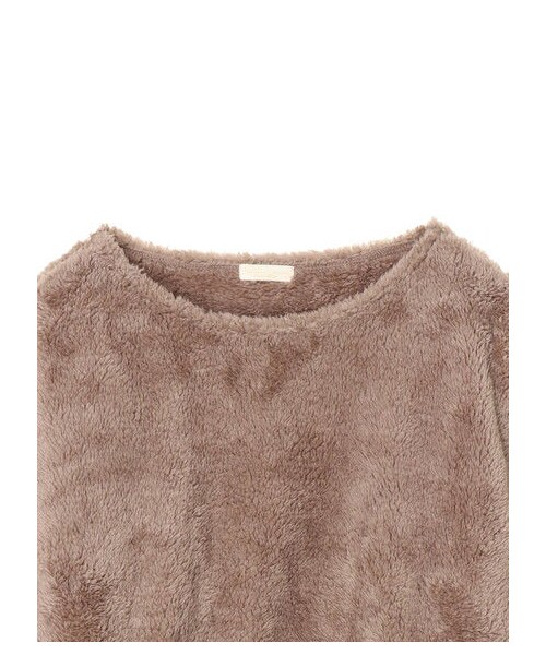 earth music&ecology（アースミュージックアンドエコロジー）の「・ふわもこボアプルオーバー（トップス・ブラック/ライトベージュ/カーキ/ネイビー・F）」の5枚目の写真