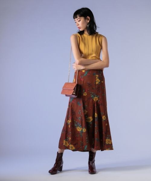 Andemiu（アンデミュウ）の「クロコチェーンショルダーBAG（バッグ・ブラック/キャメル）」の3枚目の写真