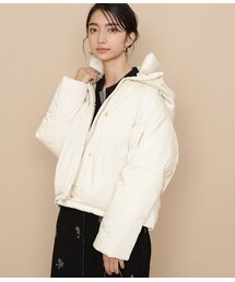 ADAM ET ROPE'（アダムエロペ）の「ALLIED ショート丈フードダウン