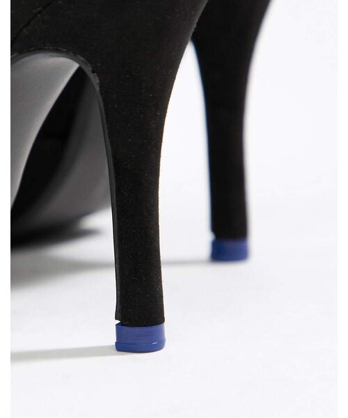 Bershka（ベルシュカ）の「Bershka point heeled shoe（パンプス・レディース・Black・Us 4/Us 10/Us 9/Us 8/Us 5/Us 6/Us 7）」の3枚目の写真