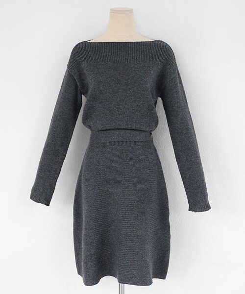 DHOLIC（ディーホリック）の「ストラップSETフレアニットワンピース（ワンピース・レディース・レッド/グレー/ベージュ・FREE）」の2枚目の写真