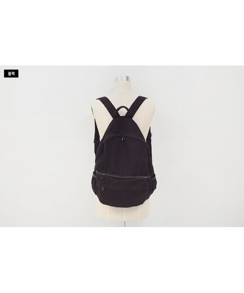 Dailyabout(デイリーアバウト)の「シンプルファスナーリュックサック(バックパック/リュック・レディース・ホワイト/ブラック・FREE)」の2枚目の写真