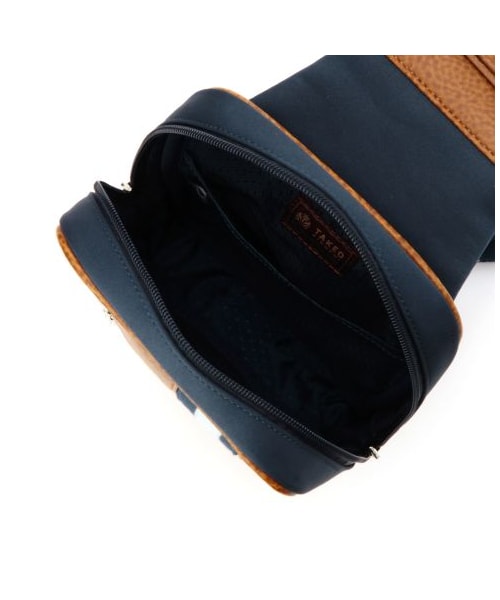 TAKEO KIKUCHI(タケオキクチ)の「高密ナイロン ボディバッグ(その他バック・メンズ・レッド系/ネイビー系/グリーン系/ブラック/グレー系・00)」の10枚目の写真