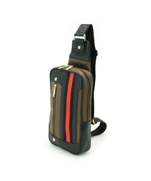 TAKEO KIKUCHI(タケオキクチ)の「高密ナイロン ボディバッグ(その他バック・メンズ・レッド系/ネイビー系/グリーン系/ブラック/グレー系・00)」の4枚目の写真