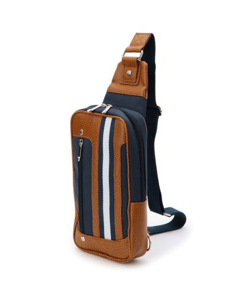 TAKEO KIKUCHI(タケオキクチ)の「高密ナイロン ボディバッグ(その他バック・メンズ・レッド系/ネイビー系/グリーン系/ブラック/グレー系・00)」の1枚目の写真