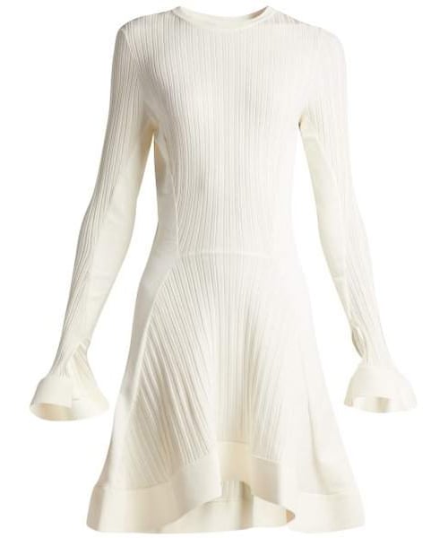Esteban Cortazar(エステバン・コルタサル)の「Esteban Cortázar - Rib Knit Fluted Midi Dress - Womens - Ivory(ワンピース・レディース・White・L,m,s,xs)」の1枚目の写真