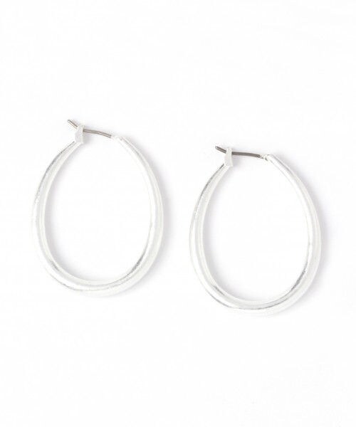 studio CLIP（スタディオクリップ）の「マットオーバルフープピアス（アクセサリー・ゴールド/シルバー）」の2枚目の写真