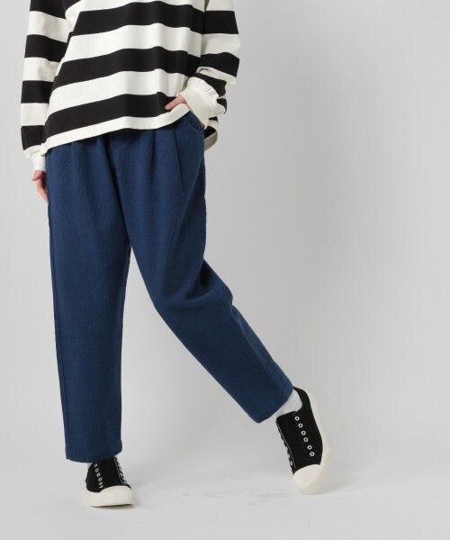 studio CLIP（スタディオクリップ）の「コットンリネンストライプバルーンパンツ（パンツ・チャコール/ベージュ/ブルー）」の3枚目の写真